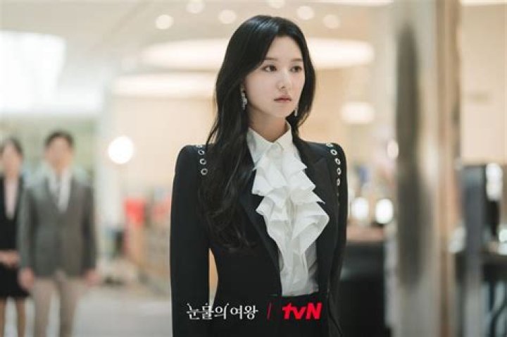 Exploring The Success Of Kim Ji Won Agency