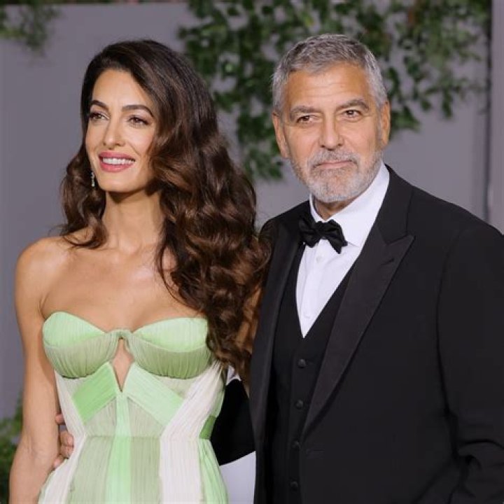 Growing Up Clooney: The Lives Of Alexander Und Ella Clooney
