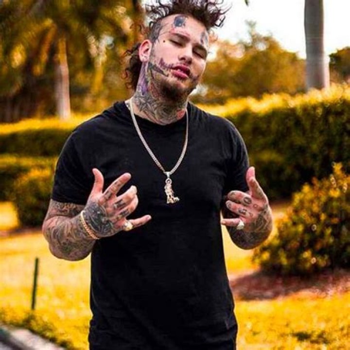 Unveiling The Stitches Rapper Height: A Closer Look At His Life And Career